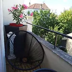 Apartment Les Cocons Avec Balcon Vichy