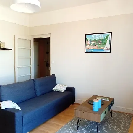Les Cocons Avec Balcon Apartamento Vichy