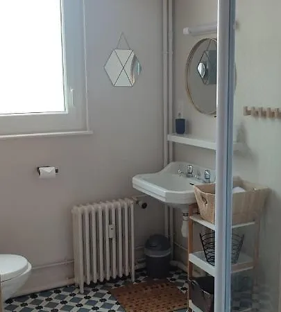 Les Cocons Avec Balcon Apartamento Vichy